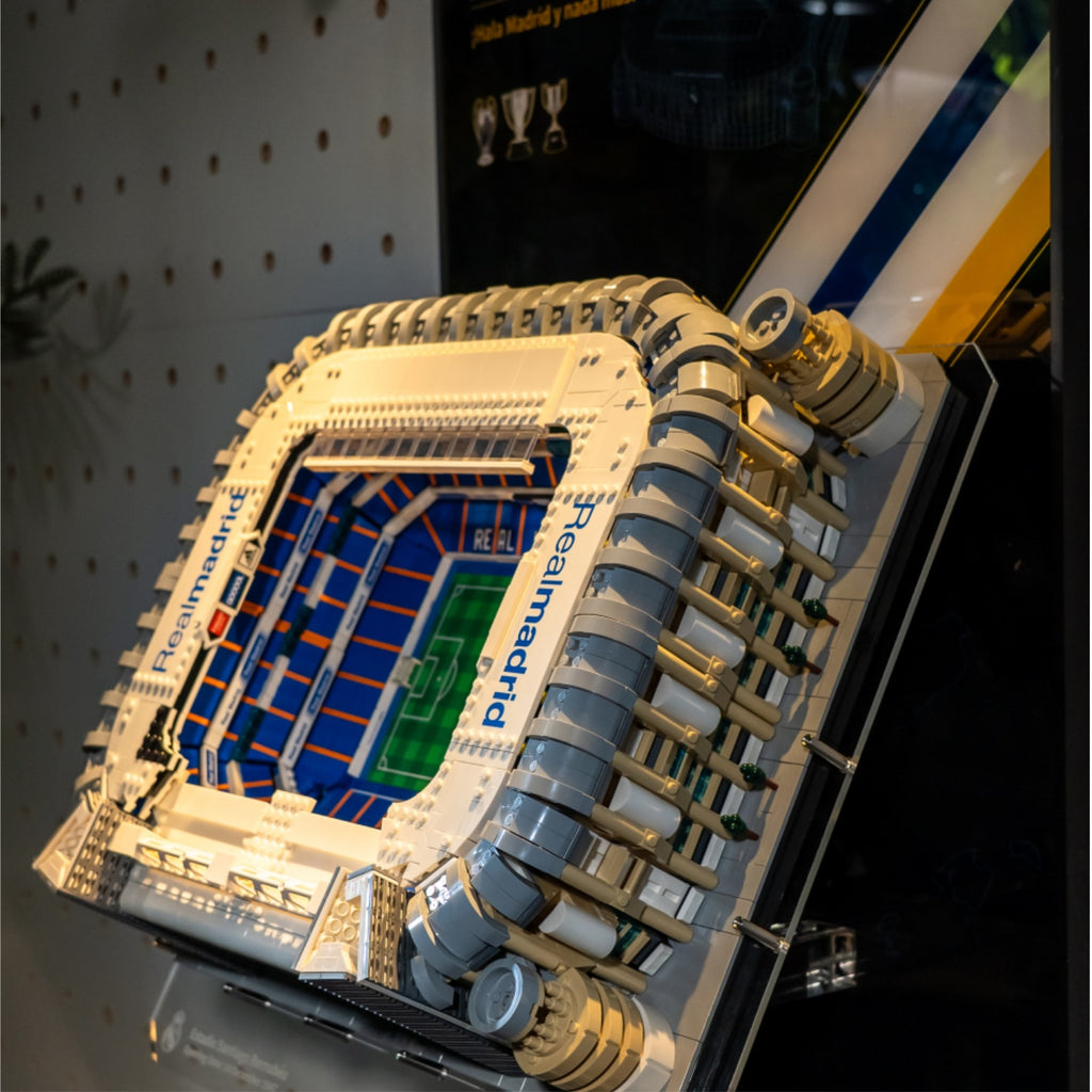 KGBOX Frame for LEGO 10299 Real Madrid Santiago Bernabéu Stadium - LED & UV Print