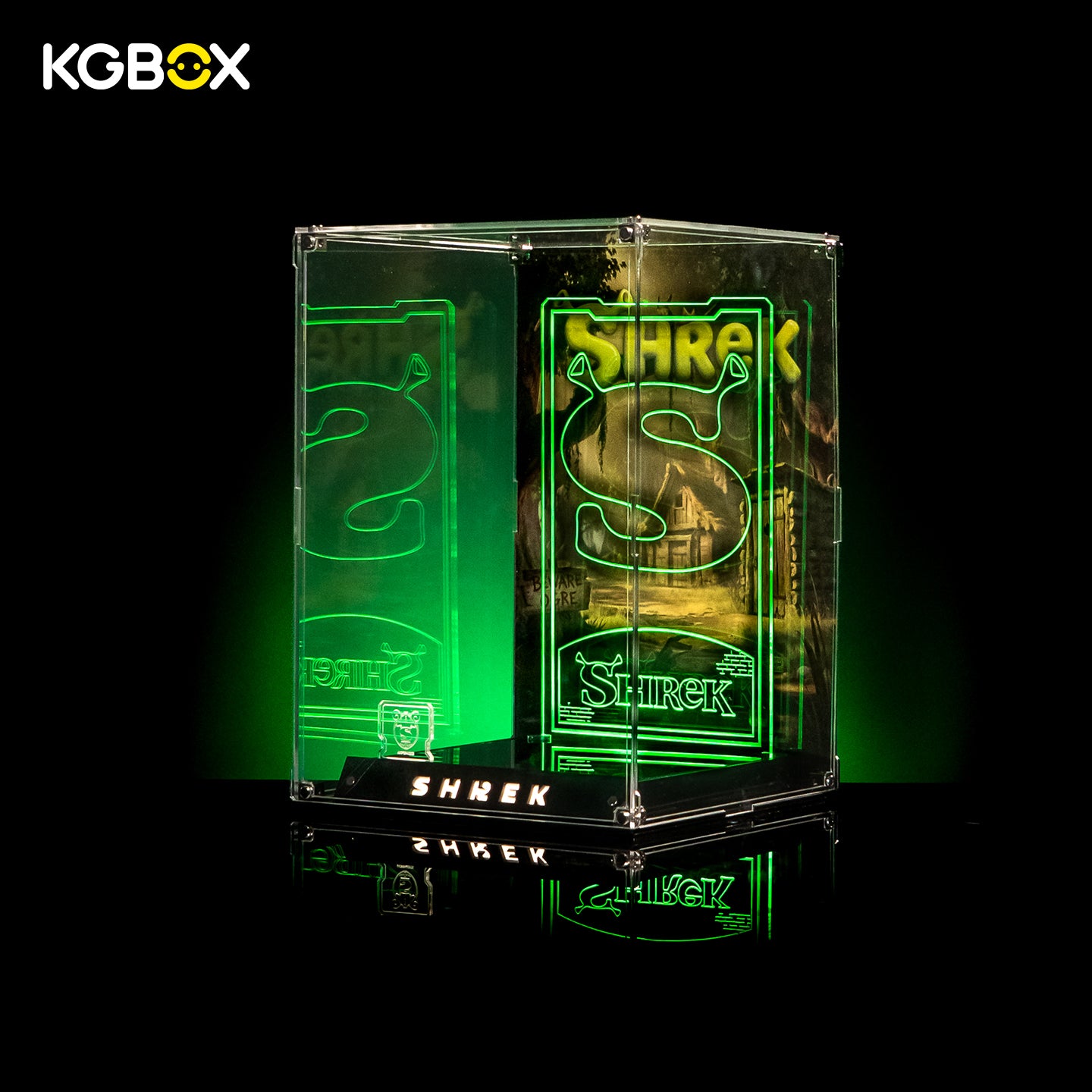 KGBOX Premium Display Case for LEGO 72423 Shrek, Donkey & Puss in Boots - LED & UV Print