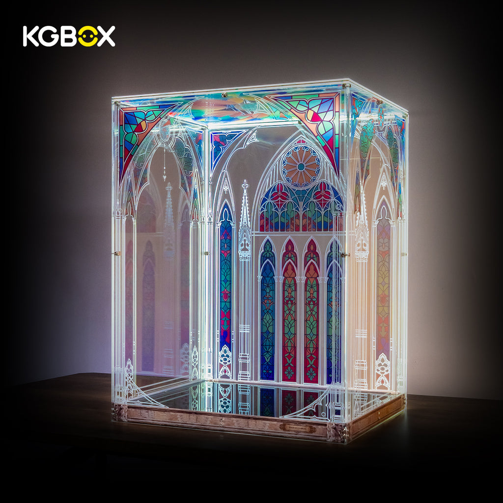 LEGO 21065 Sagrada Familia prismatic laser-engraved display case, empty side view with gothic window patterns – KGBOX