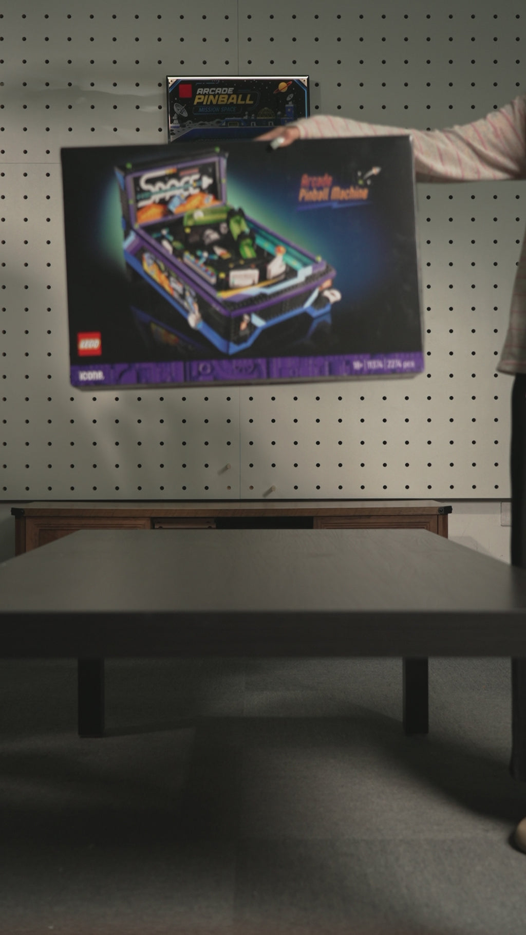 Marco de exhibición de pared para la máquina de pinball recreativa LEGO Icons 11374 | KGBOX