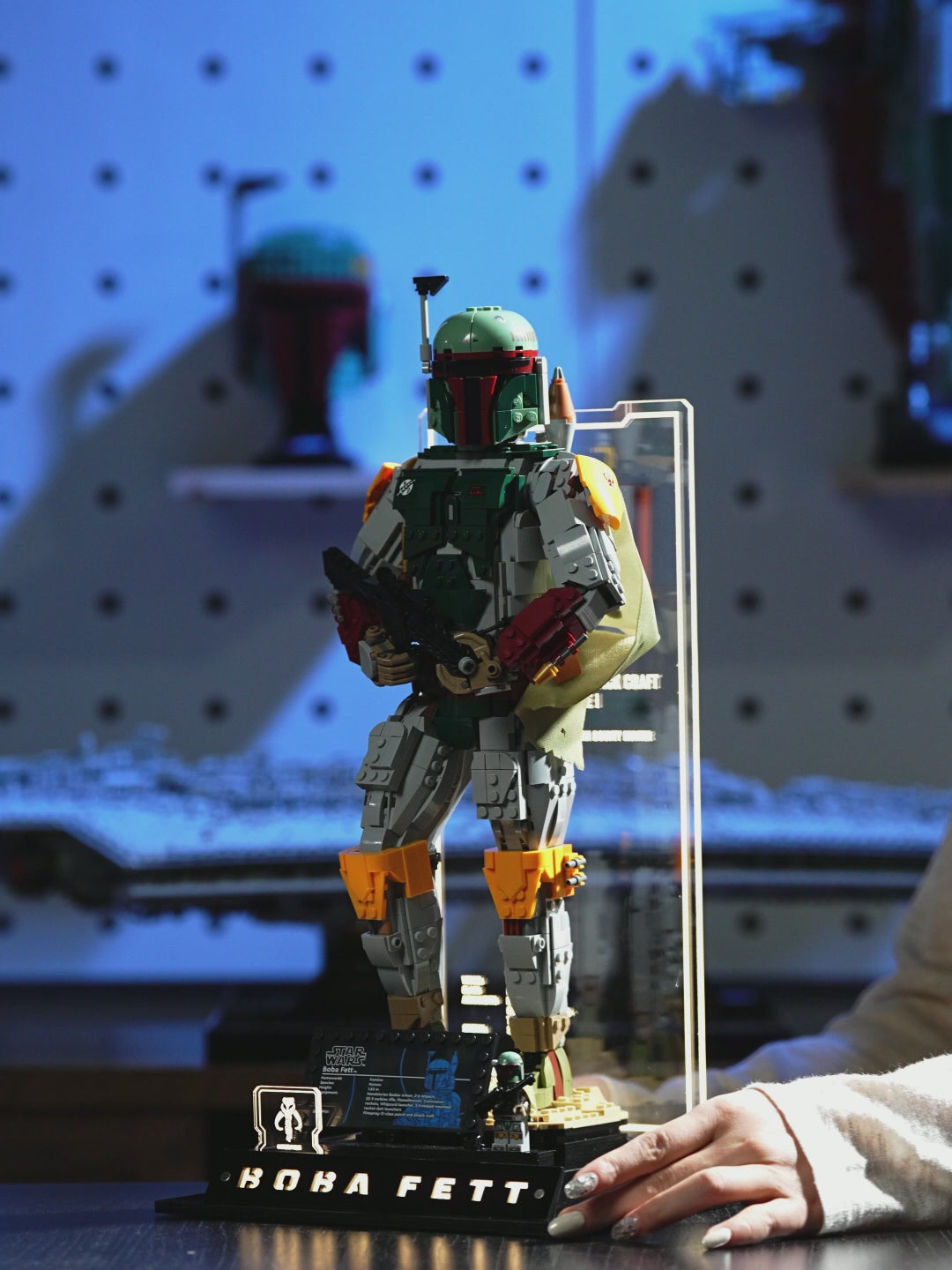 LED UV Display Case for LEGO Boba Fett (75455) | KGBOX