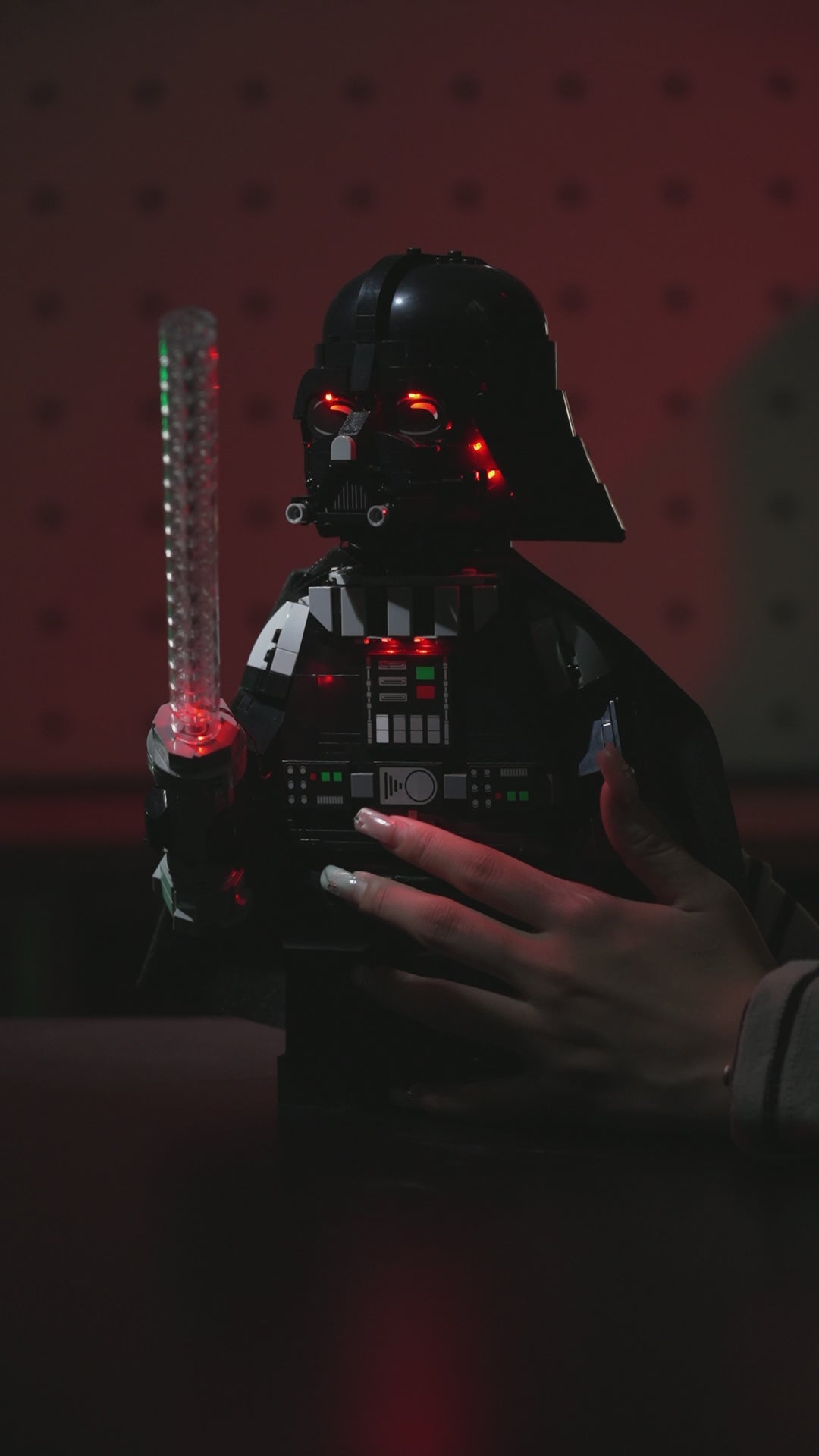 KGBOX Premium Display Case for LEGO 75461 Up-Scaled Darth Vader Minifigure - LED & UV Print